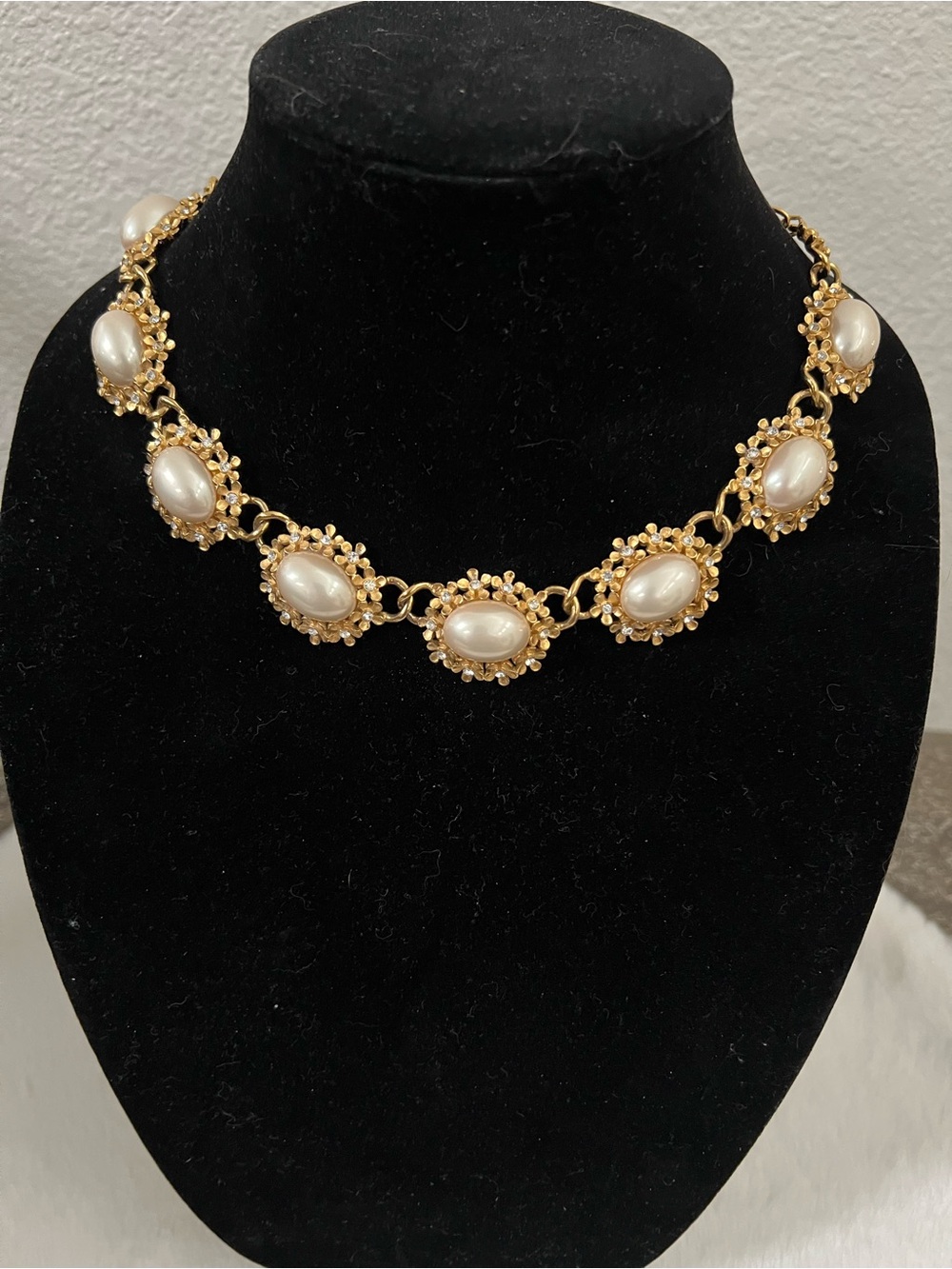 Vintage Trifari Gold-Tone Faux Pearl Floral Link Necklace - Women Jewelry
